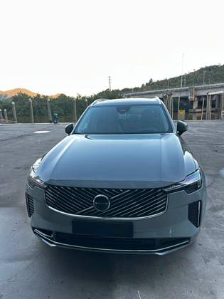 VOLVO XC90 2.0 T8 PHEV ULTRA AWD GEARTRONIC VOLVO XC90 2.0 T8 PHEV ULTRA AWD GEARTRONIC